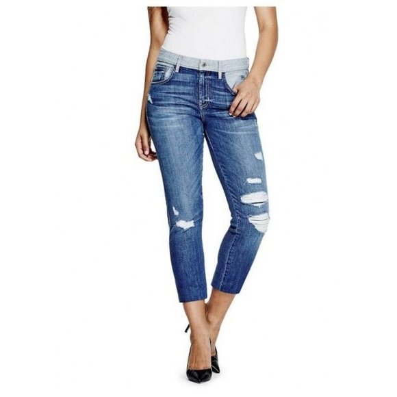 Guess Women’s Relaxed  Boy Fit Jeans Destroy Patched Details Size 27 - Picture 12 of 12